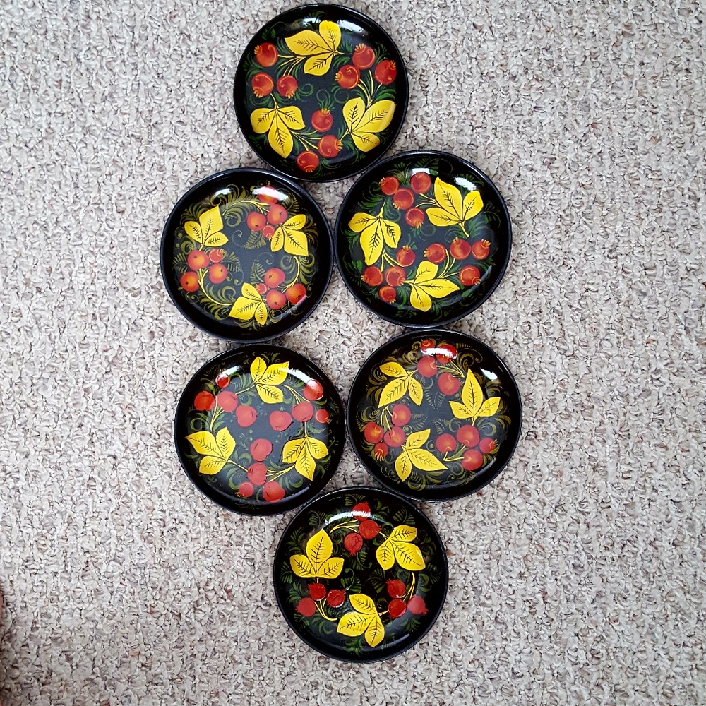 Russian Decorative Plates
